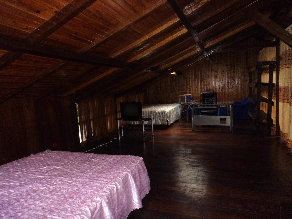 Jardim Botanico Me-Zochi Hotel Sao Tome Buitenkant foto